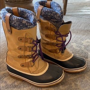 Girls Sorel snow boots
